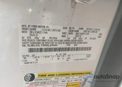 2019 Lincoln Navigator Reserve from USA, damaged, VIN 5LMJJ2LT5KEL25440